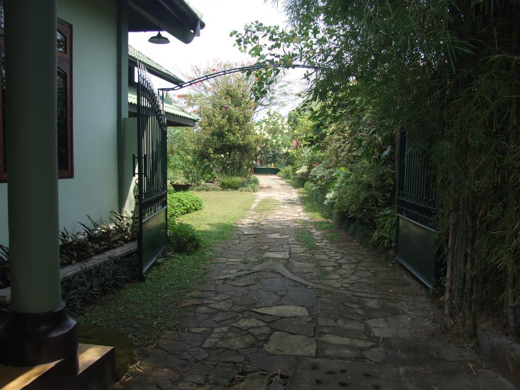 卢玛萨瓦住宿加早餐旅馆 Ngabean 外观 照片